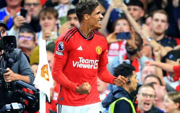 FBL-ENG-PR-MAN UTD-WOLVES