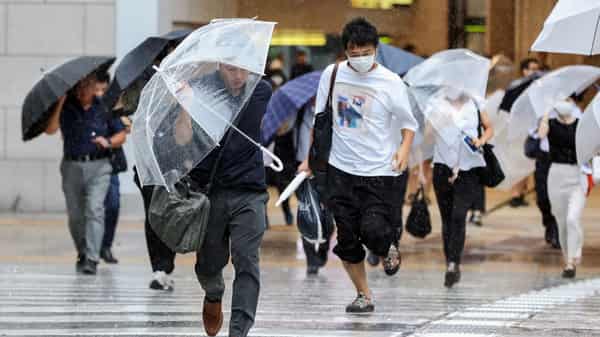 JAPAN-WEATHER-TYPHOON