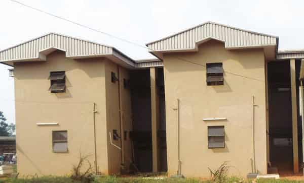 News-Varsity-renovates-hostel….Exterior-view-of-the-renovated-Hall-5