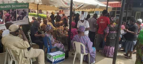 E3DB282F-B528-4E5A-AE6B-67C4A2A49370