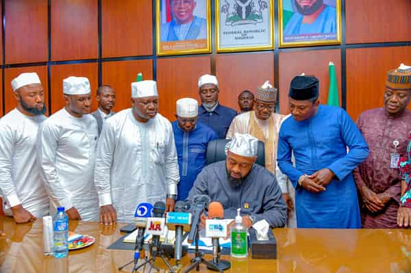 Niger-State-governor-Mohammed-Umar-Bago