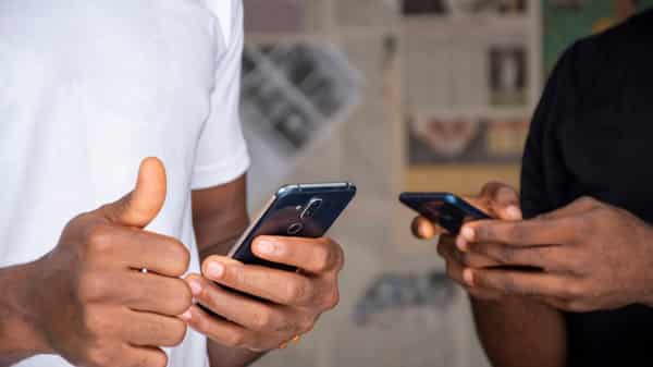 SHAREit-Lite-Image-for-PR9-1424×802 tech