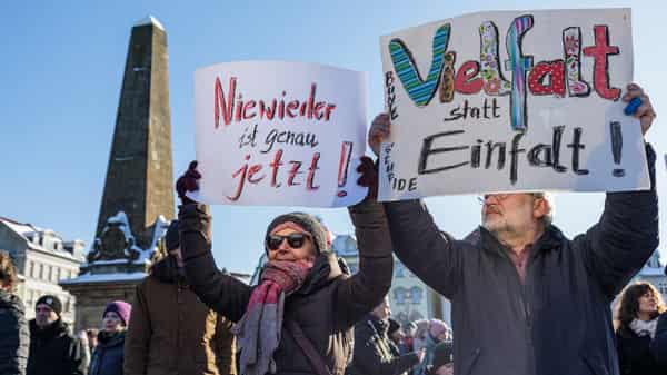 GERMANY-POLITICS-PARTIES-MIGRATION-RACISM-DEMO