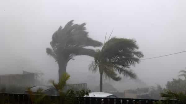 FRANCE-LA REUNION-OVERSEAS-WEATHER-CYCLONE