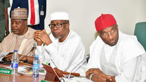 1999 Constitution review