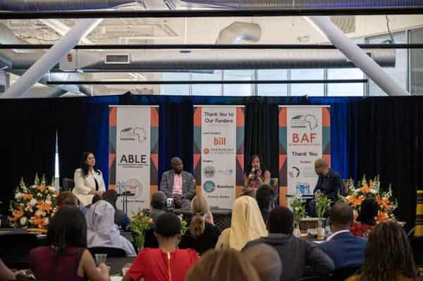 65736996e032dd0881af2fe7_ADIS23-panel-day1