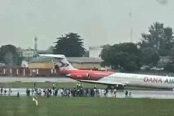 Dana-Air-450×300-1-300×200