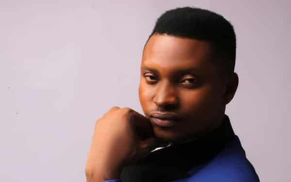 New-single-(Life-&love)-13-04-24