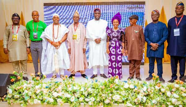 f2bab612-eef8-4121-bde0-0dcaa5d4a8aa