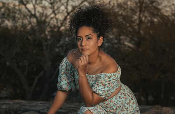 Two pieces floral dress. PhotoPexels