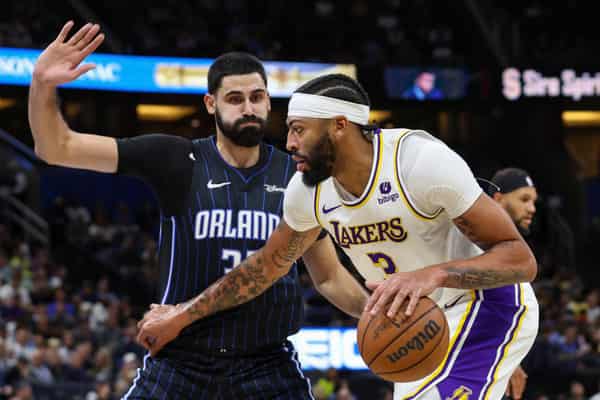 Anthony Davis, Goga Bitadze