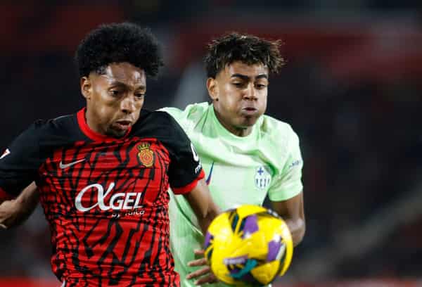 FBL-ESP-LIGA-MALLORCA-BARCELONA