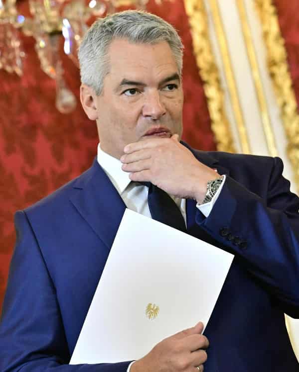 AUSTRIA-POLITICS-RESIGN