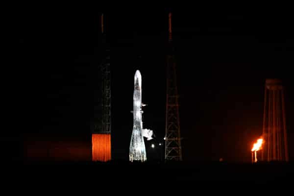 Blue Origin Launches Its New Glenn Rocket From Cape Canaveral