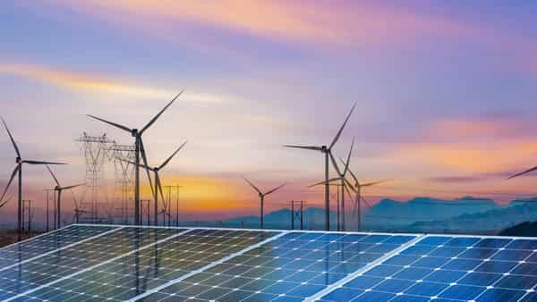 Japan-shutterstock_2331544909