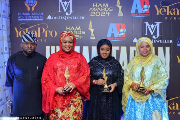 humanitarian-award-12