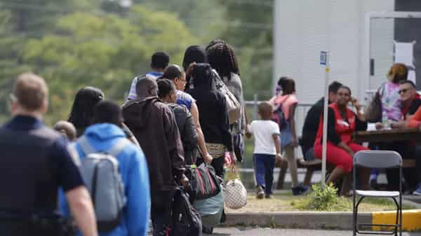1200x675_exclusive-canada-rushes-to-deport-asylum-seekers-who-walked-from-us-data