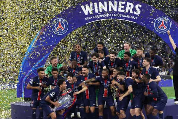 FBL-EUR-C1-PSG-INTER-FINAL-TROPHY