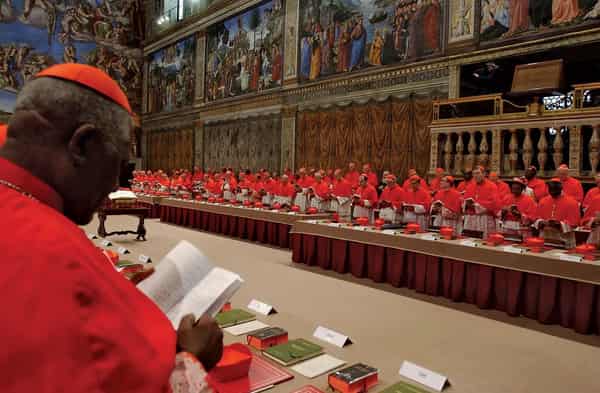Cardinals-Catholic-Church-election-conclave-sistine-chapel