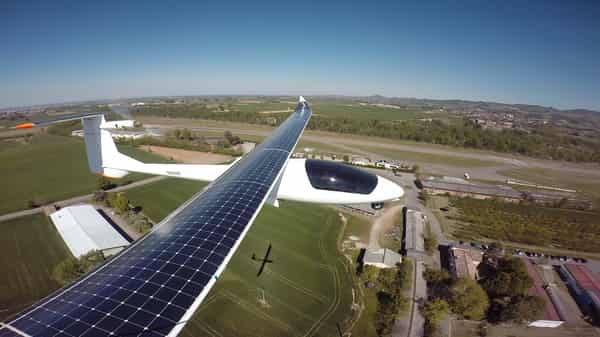 Solar powered aircraft
