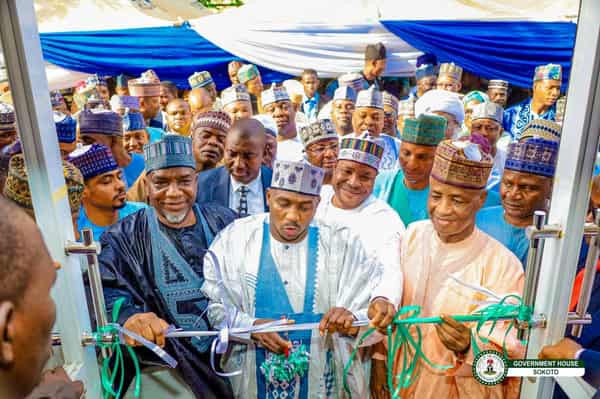 Photo (Overlapping Aliyu) October 25-26