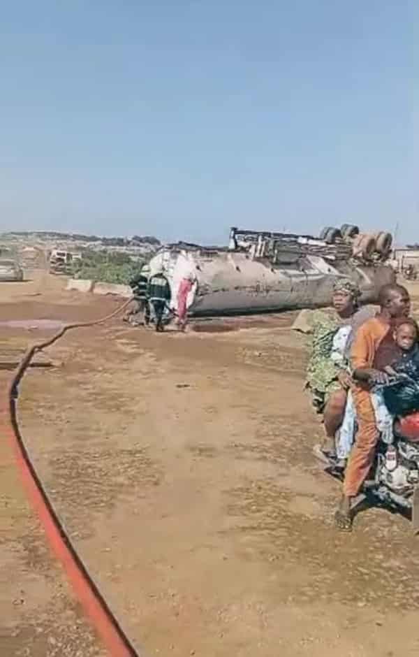 Another fuel tanker falls in Oyo, spills 60,000 litres of petrol