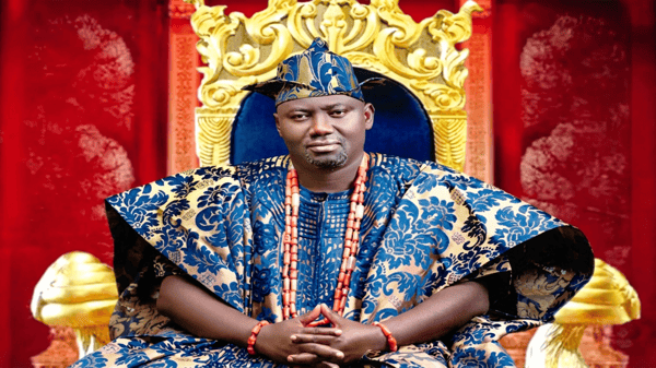 Alaafin of Oyo, Oba Abimbola Akeem Owoade 1
