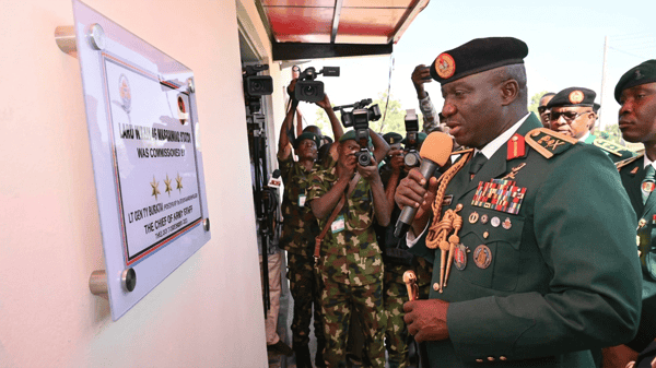COAS, Lt.-Gen. Waidi Shaibu (right) commissioning the centre