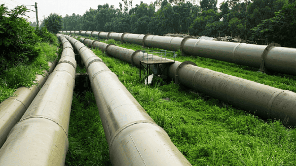 Crude oil pipeline