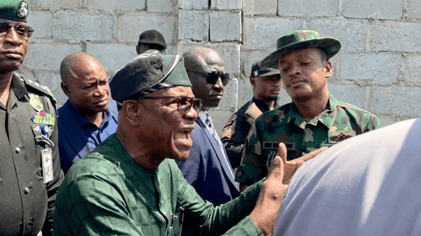 Minister of the Federal Capital Territory, Nyesom Wike, and his team were obstructed by armed soldiers