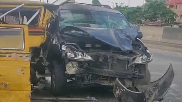One dead, others injured in Oshodi car accident