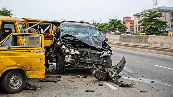 One dead, others injured in Oshodi car accident