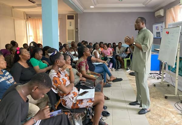 Stakeholder Democratic Network