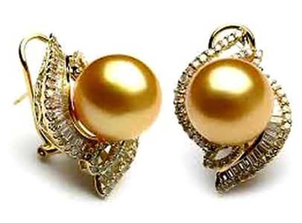 Gold-Pearl-Earrings1