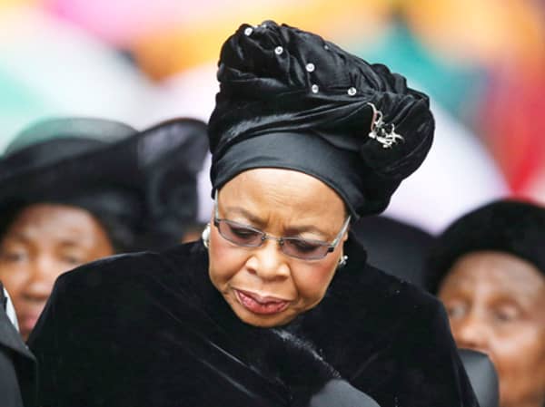 Graca-Machel-chronicle
