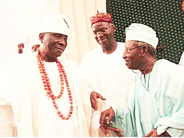 apc leader, govdisagree over national assembly top position