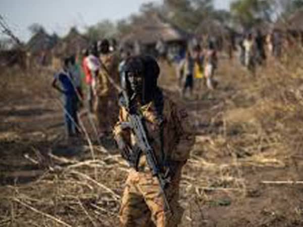 South Sudan battle rages