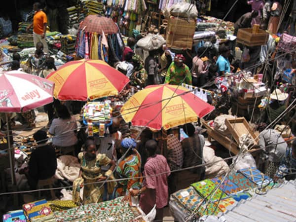 market_Lagos_Nigeria_12129001