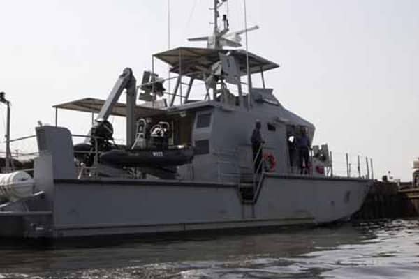 nigerian-naval-boat