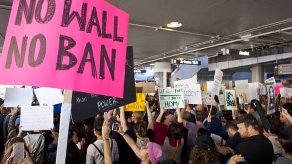 Protestors Rally Against Muslim Immigration Ban in Los Angeles