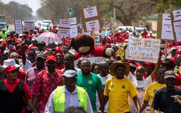 FILES-ZIMBABWE-POLITICS-PROTEST