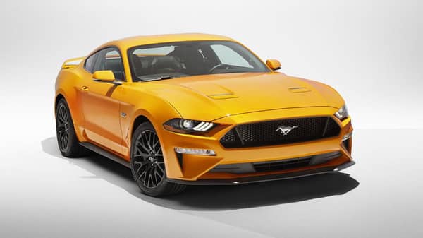 new-ford-mustang-v8-gt-with-performace-pack-in-orange-fury-5