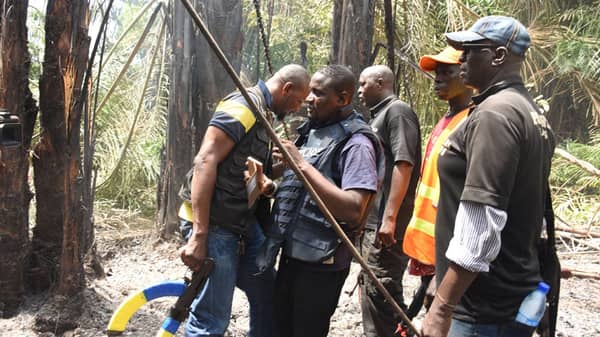 Police in the creeks of Ishawo