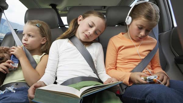 kids-in-car