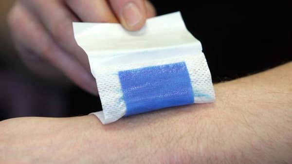 sticking-plaster-made-using-stem-cells