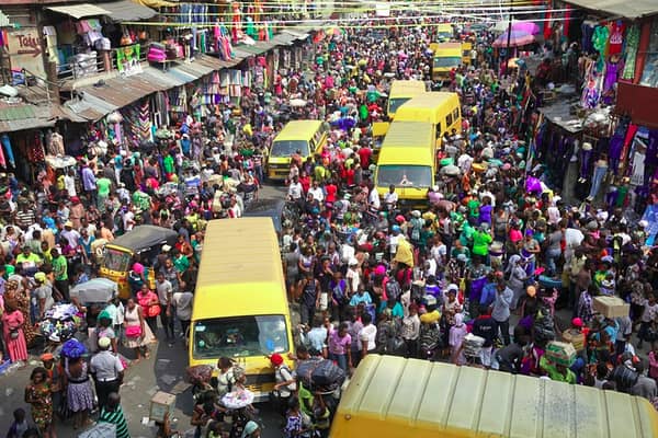 Overpopulation-Scene-in-Lagos-Nigeria-Akintunde-Akinleye