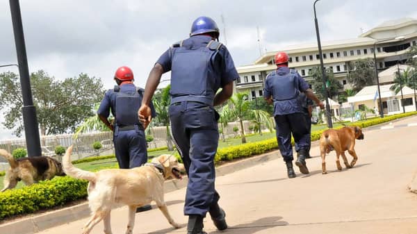 pic.-15.-nscdc-patrol-at-un-house