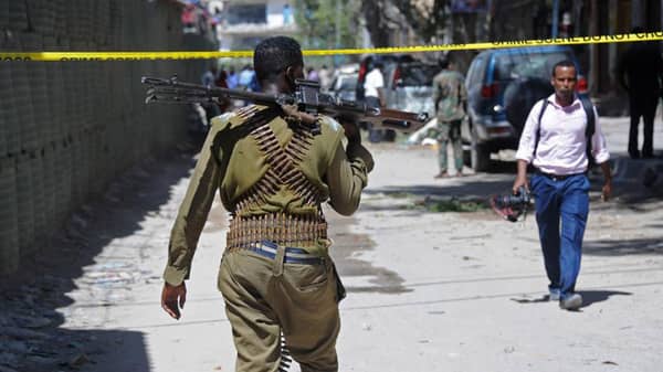 somali-soldier-patrols-after-car-bomb.