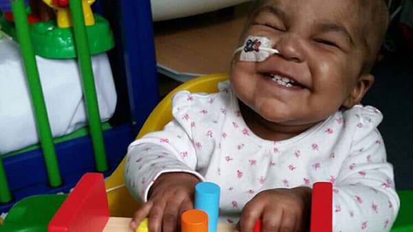 2E237A0000000578-3305603-Layla_Richards_one_is_the_first_person_in_the_world_to_be_given_-m-29_1446744870226