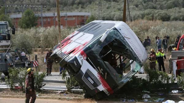 Ecuador-bus-accident-